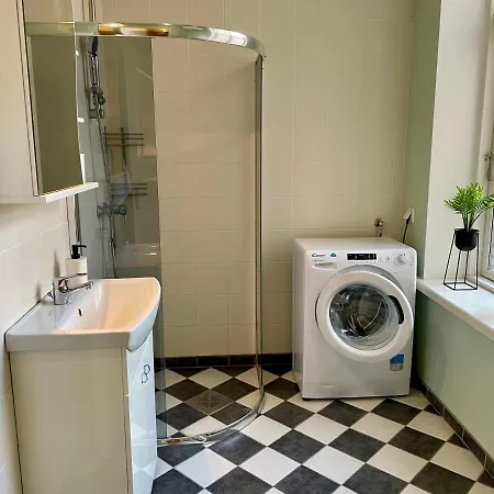 Spacious With Wifi And Parking Διαμέρισμα Παρνού