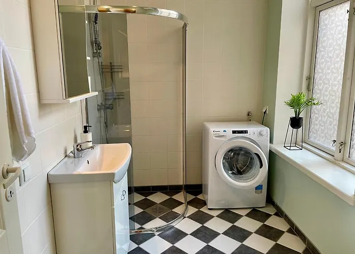 Spacious With Wifi And Parking Apartamento Pärnu